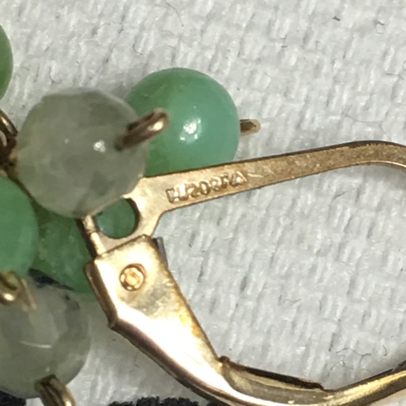 Stone and 1/20 GF dangling earrings - Picture 8 of 8